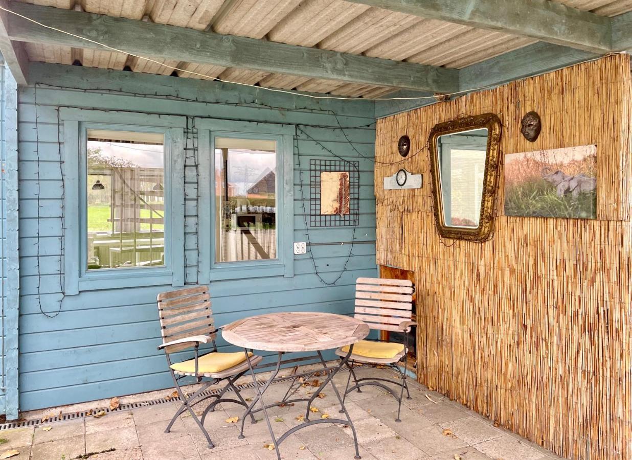 Artistiek Vakantiehuisje Hulst Exteriör bild